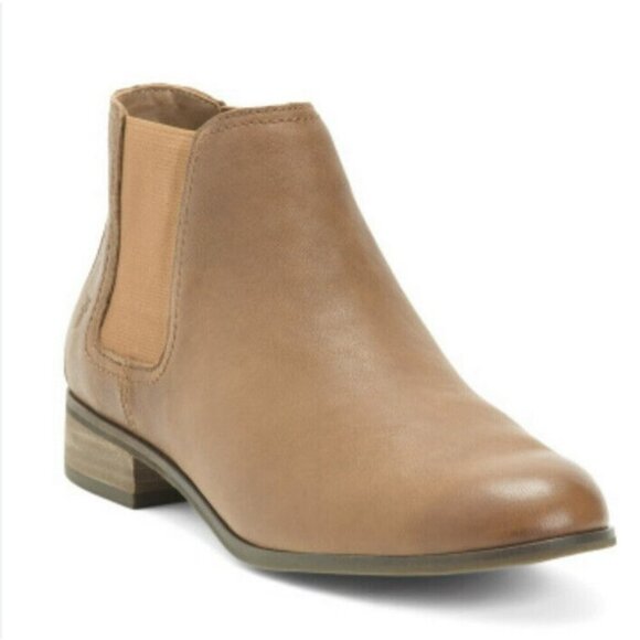 Frye Shoes - Frye Chelsea‎ Cognac Brown Leather Round Toe Block Heels Ankle Boots Size 6.5
